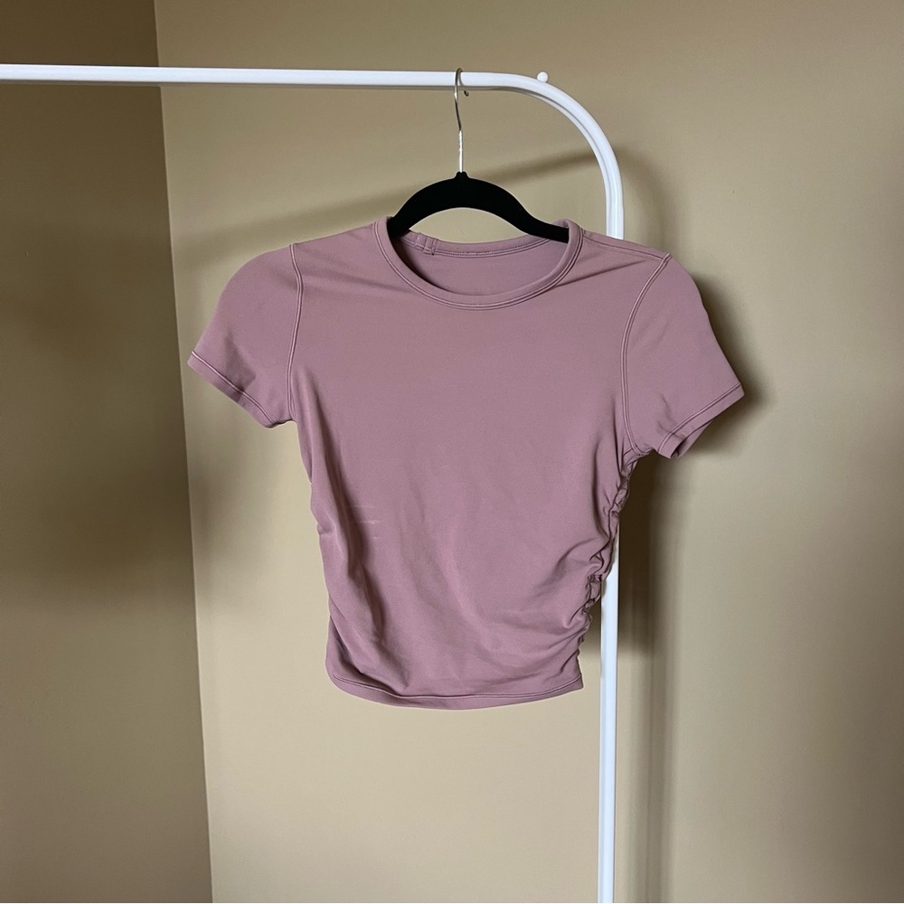 Lululemon crop top